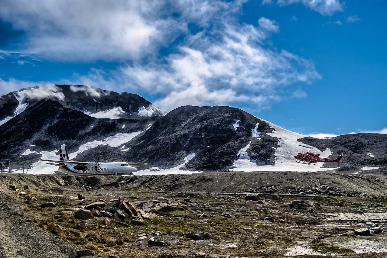 La pista dell' aeroporto di Kulusuk, Groenlandia Orientale