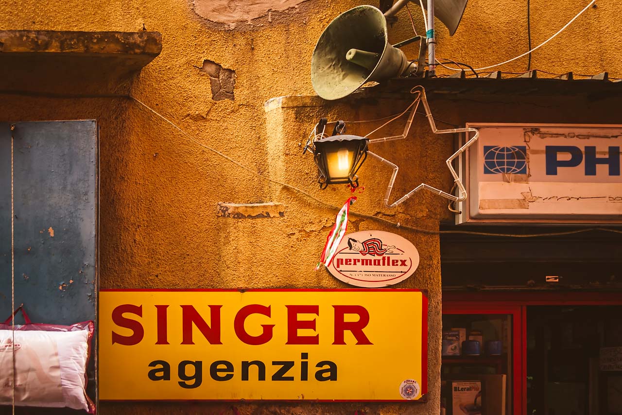 Quattro passi per Procida - Vetrine vintage