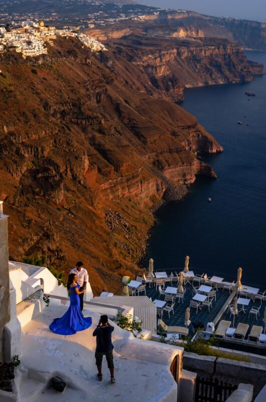 Scenario da favola. Matrimonio a Santorini