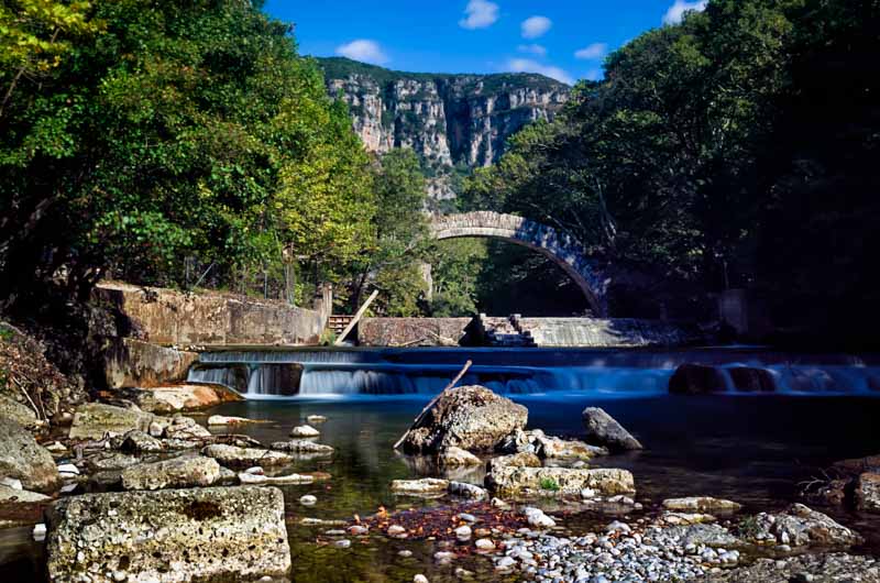 ZAGOROHORIA: CANYON, PONTI E CASE DI PIETRA. Ponte di Gefira