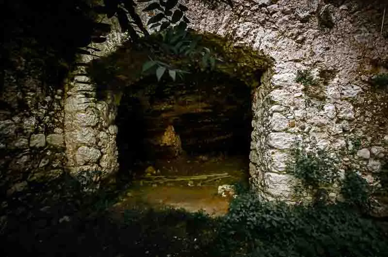 San Pietro Infine, the centre point of an epic battle
Caves entrance